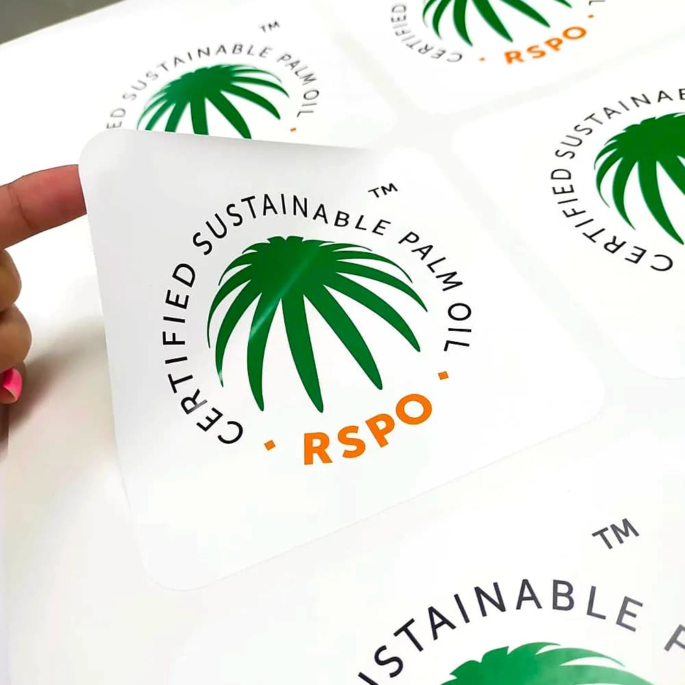 ตัวอย่างงานพิมพ์สติ๊กเกอร์โลโก้แบรนด์ RSPO ทรงสี่เหลี่ยมมุมมน